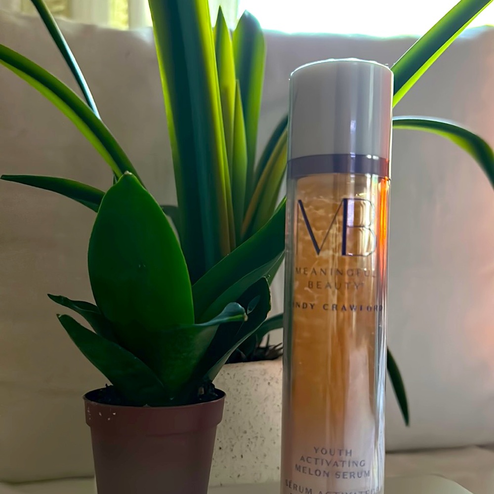 COPY - MEANINGFUL BEAUTY YOUTH ACTIVATING MELON SERUM: BRAND NEW & UNOPENED!